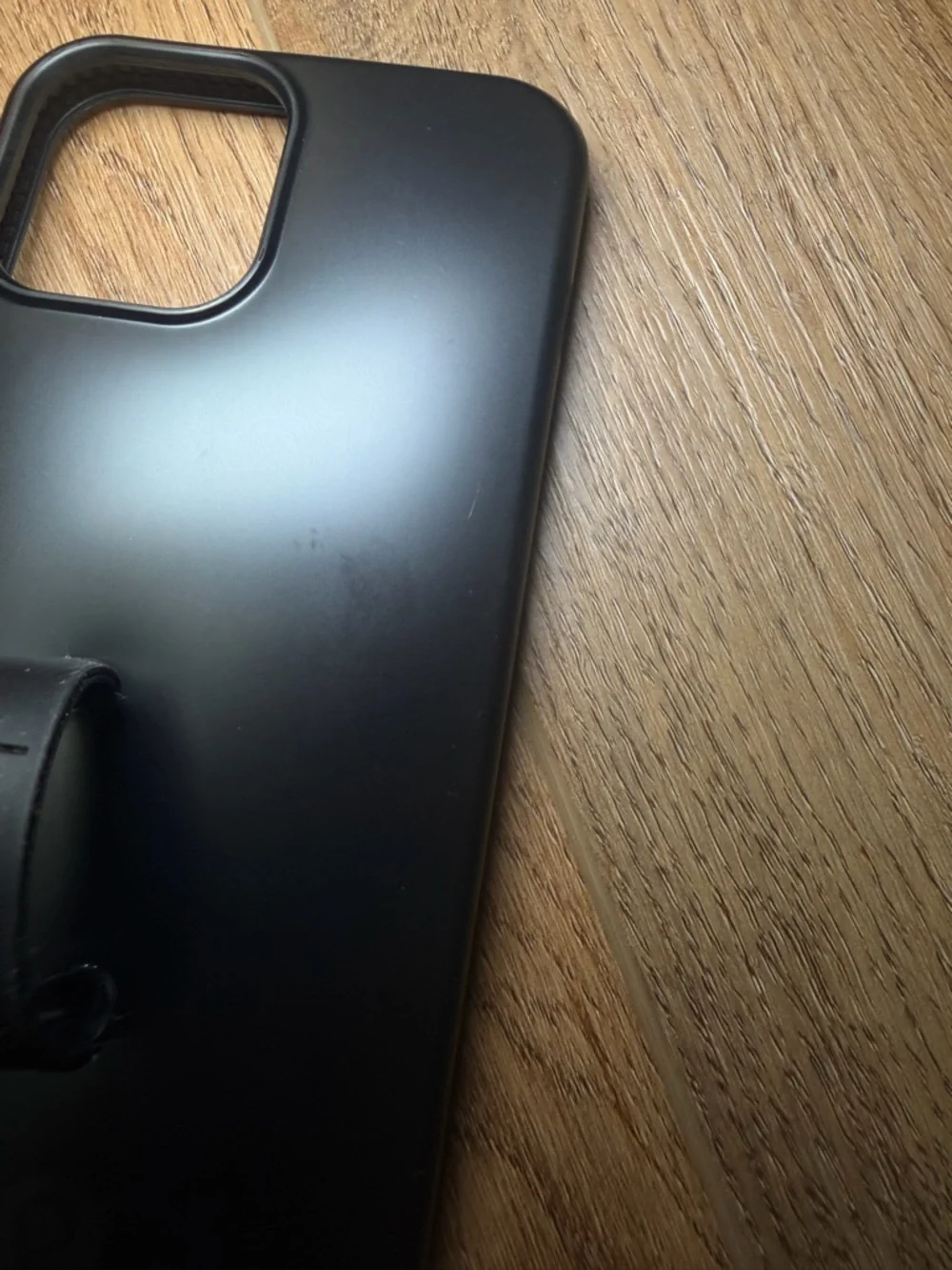 Loopy Case sleek loopy